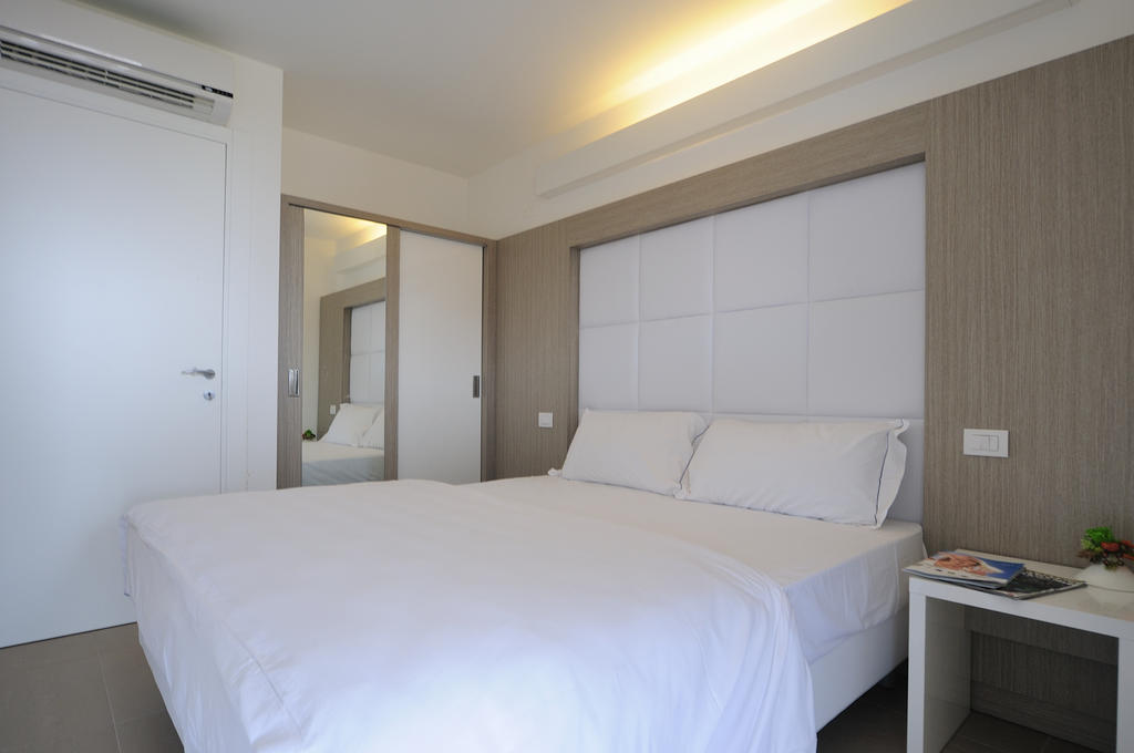 Aparthotel Tiziano Grado Bilik gambar